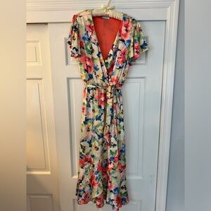 Nicole Miller floral dress. Womens size large. Faux wrap dress with belt.